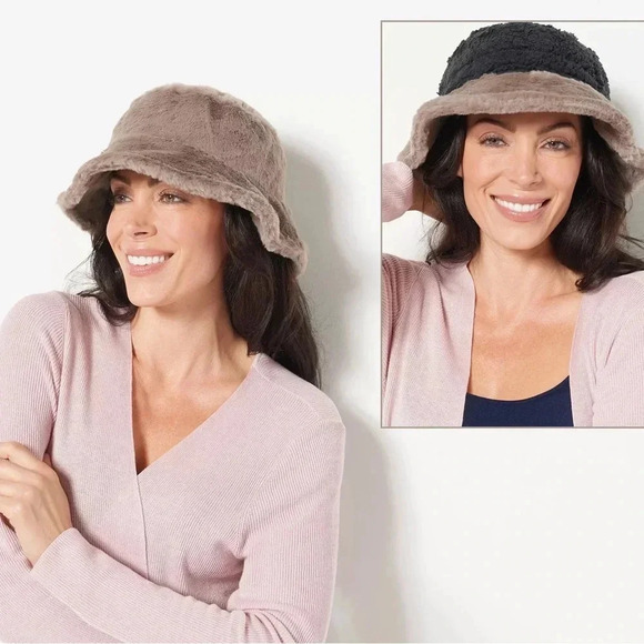Sprigs Reversible Faux Fur Sherpa Bucket Hat - Picture 2 of 13